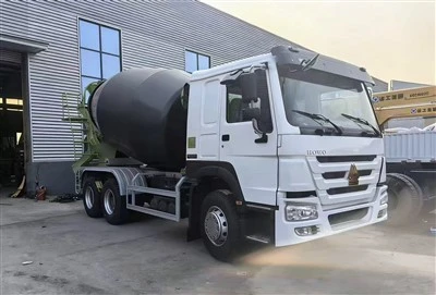Xe trộn bê tông Howo